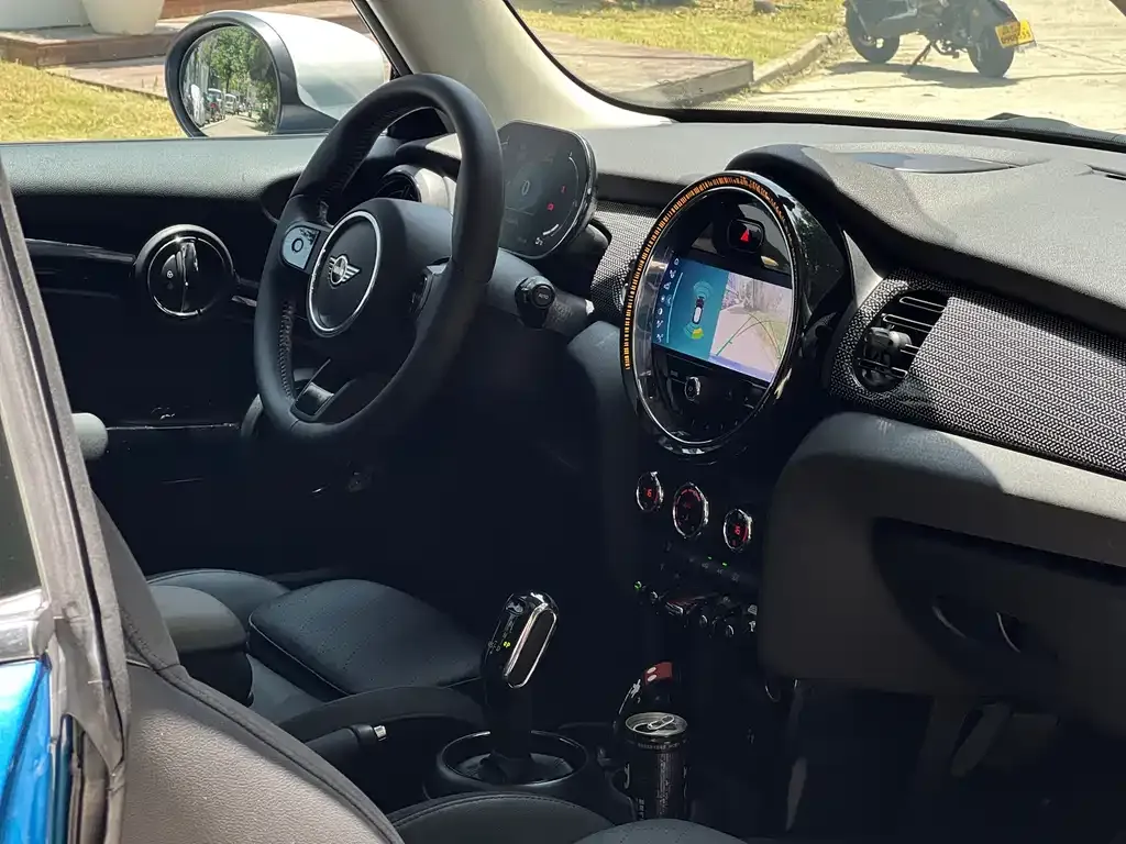 MINI Cooper (3-door) — фото 9