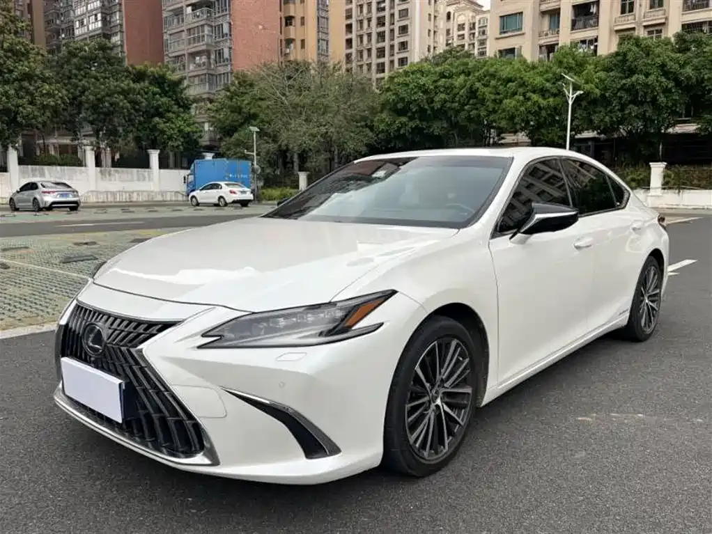 Lexus ES 2021 из CN, фото 1