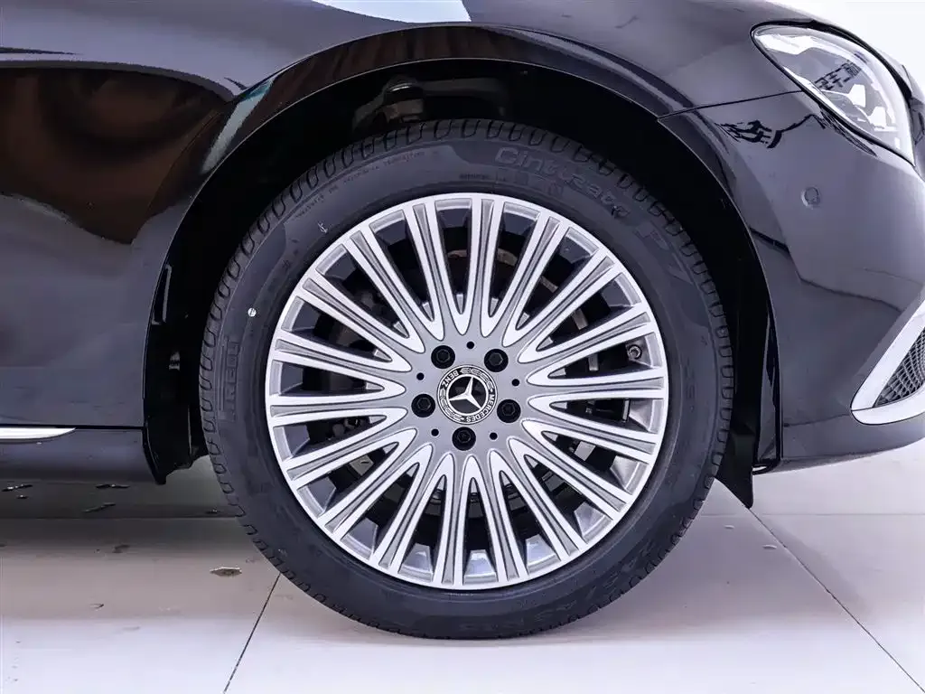 Mercedes-Benz E-Class 2022 из CN, фото 9