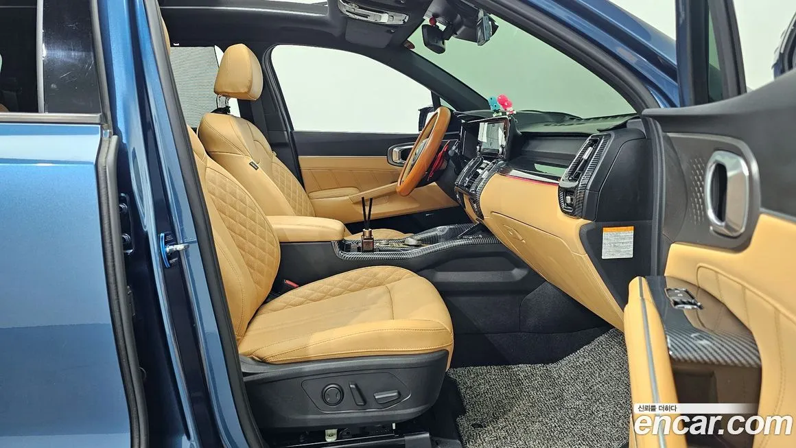 Kia Sorento — фото 7