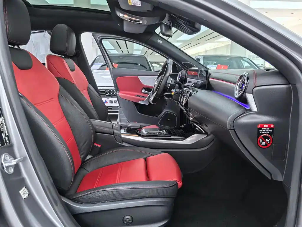 Mercedes-Benz A-Class AMG — фото 10