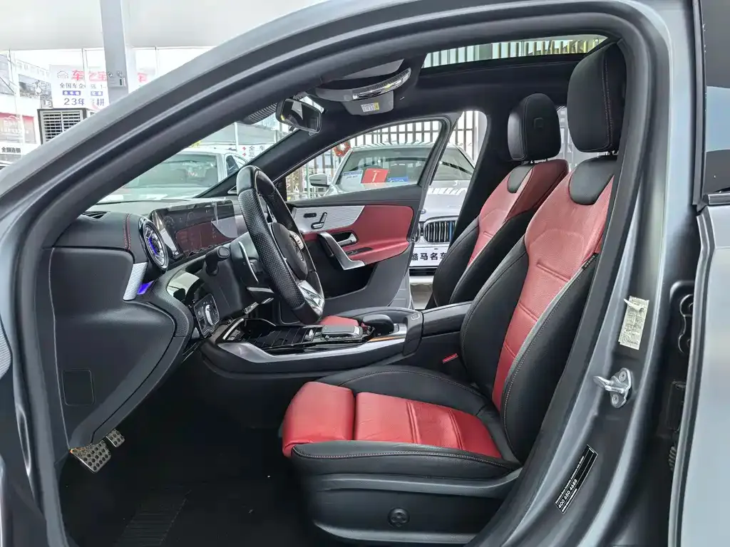 Mercedes-Benz A-Class AMG — фото 6