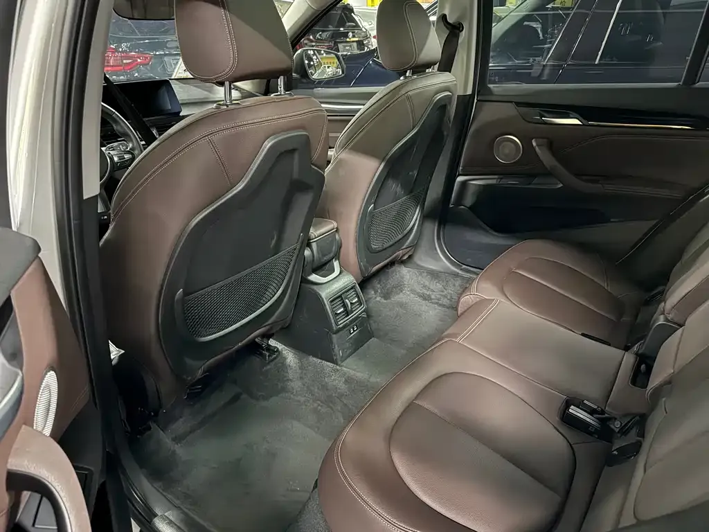 BMW X1 2023 из CN, фото 6