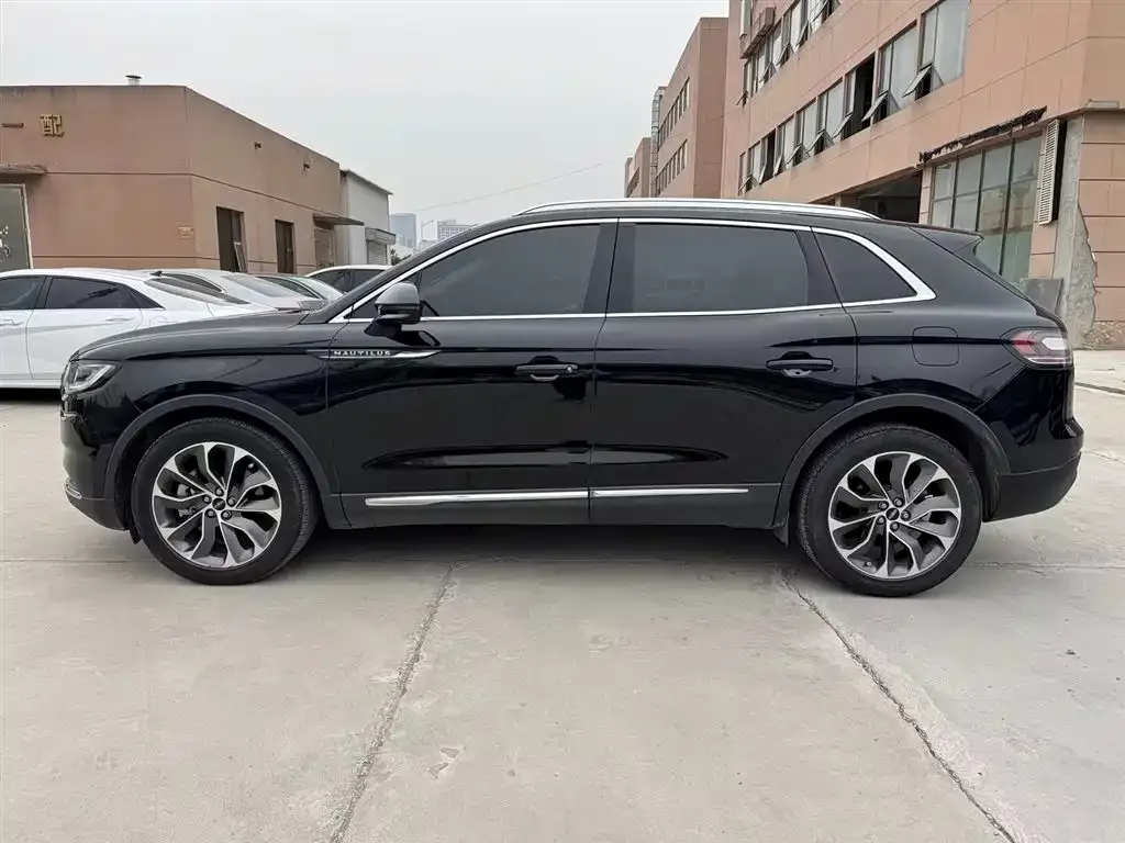 Lincoln Nautilus 2021 из CN, фото 7