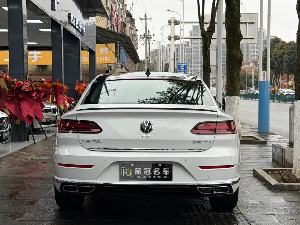 Volkswagen CC — фото 2