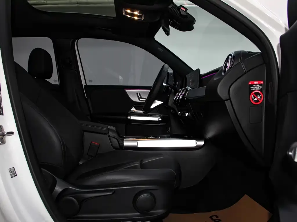 Mercedes-Benz GLB 2024 из CN, фото 8