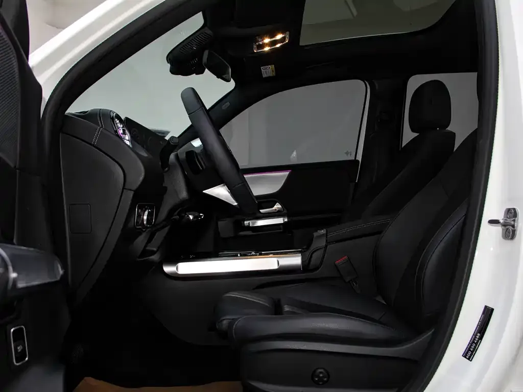 Mercedes-Benz GLB 2024 из CN, фото 7