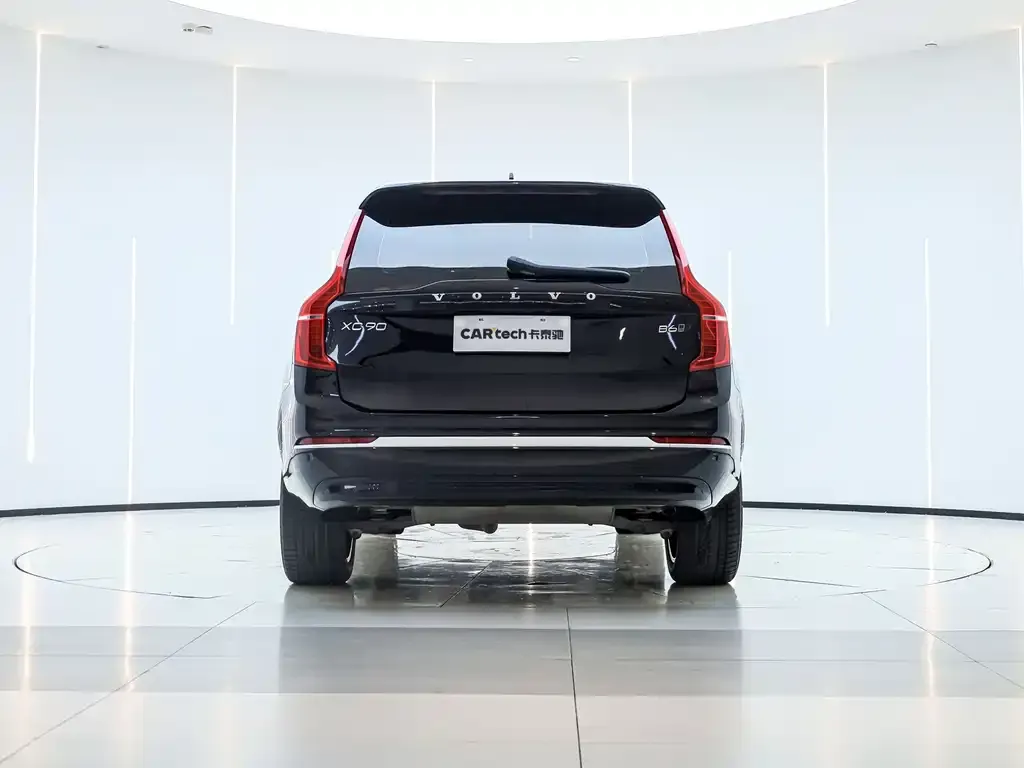 Volvo XC90 — фото 4