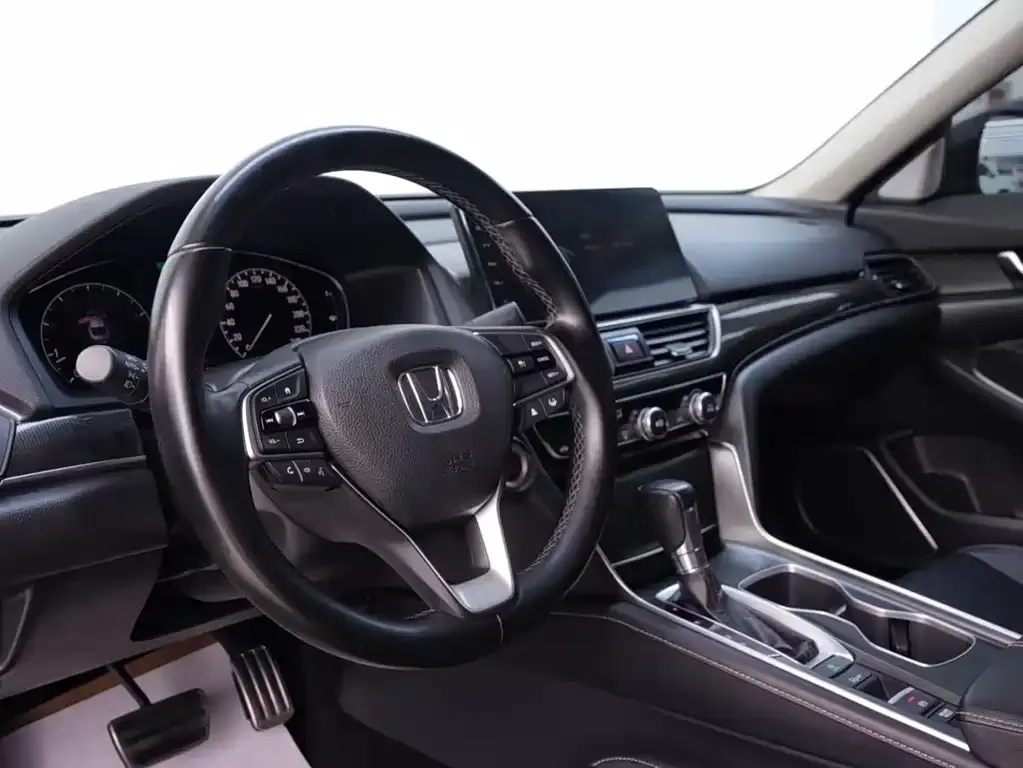 Honda Accord — фото 5