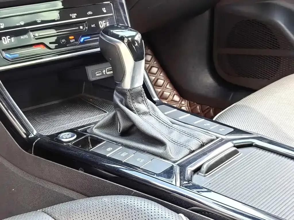 Volkswagen Passat — фото 2