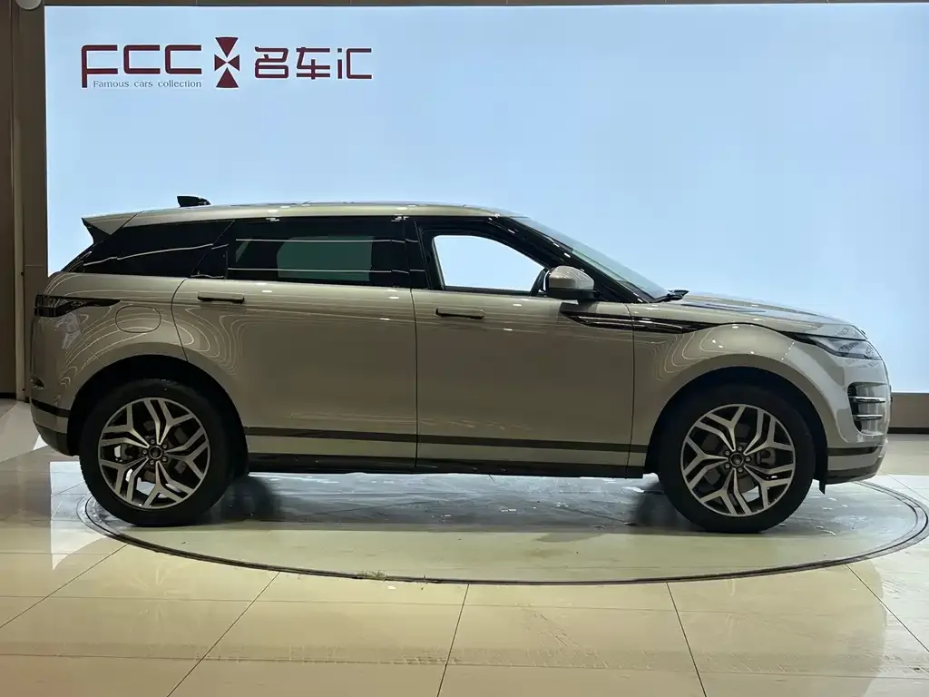 Land Rover Evoque — фото 8