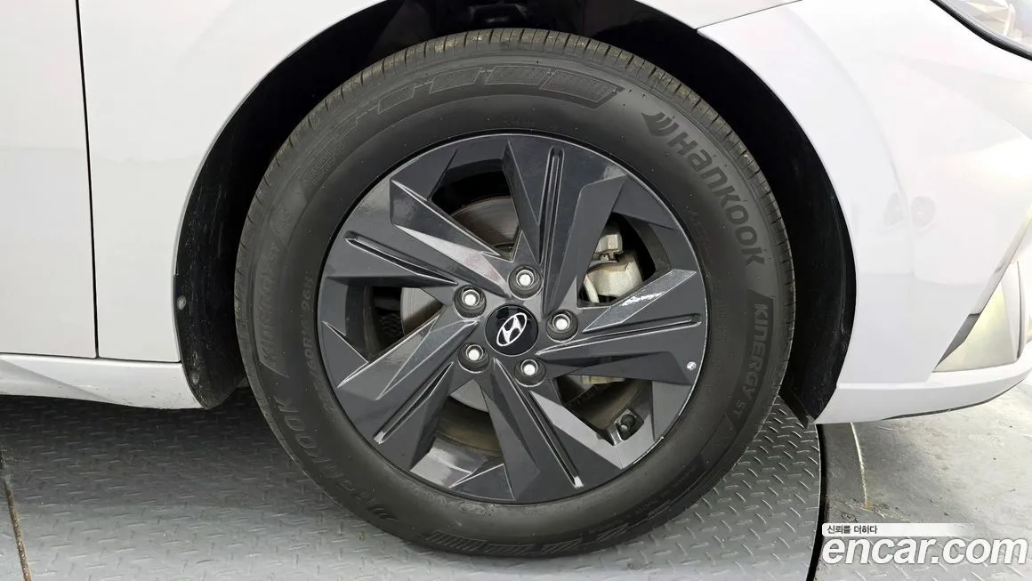 Hyundai AVANTE 2021 из KR, фото 9