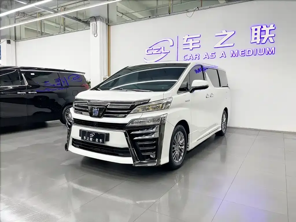 Toyota Vellfire 2023 из CN, фото 3