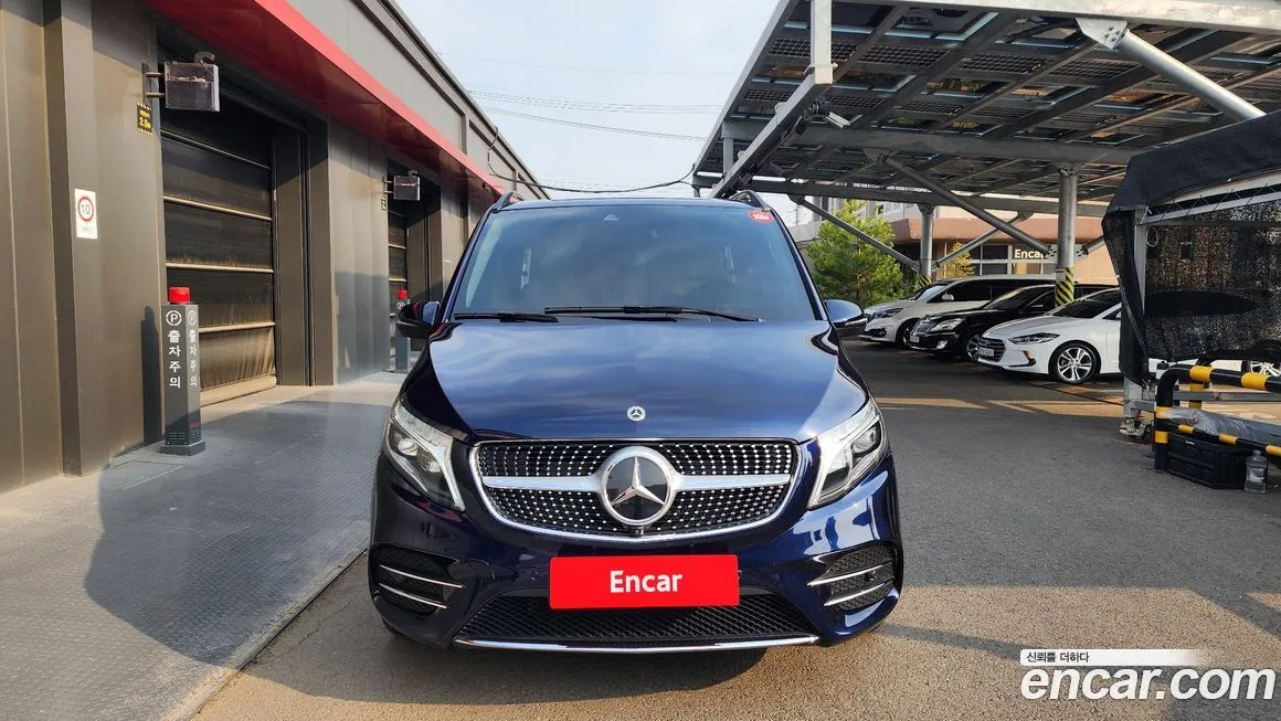Mercedes-Benz V-Class 2022 из KR, фото 7