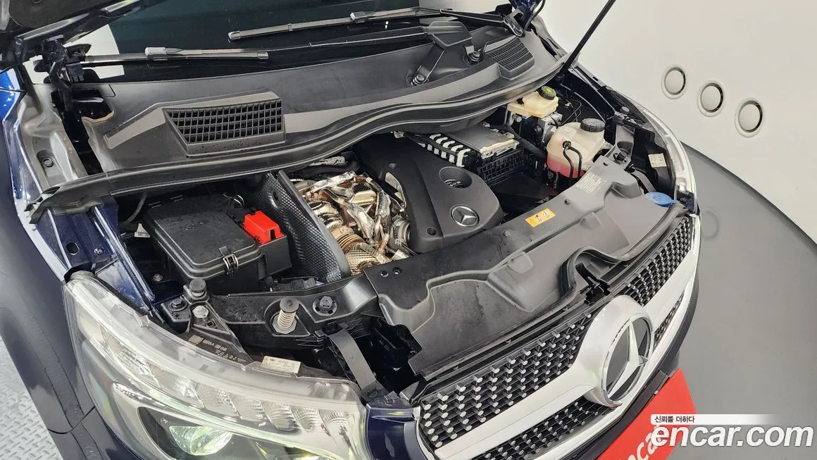 Mercedes-Benz V-Class 2022 из KR, фото 5