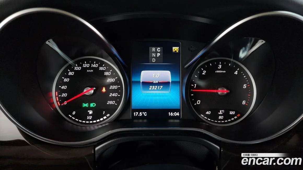 Mercedes-Benz V-Class 2022 из KR, фото 6