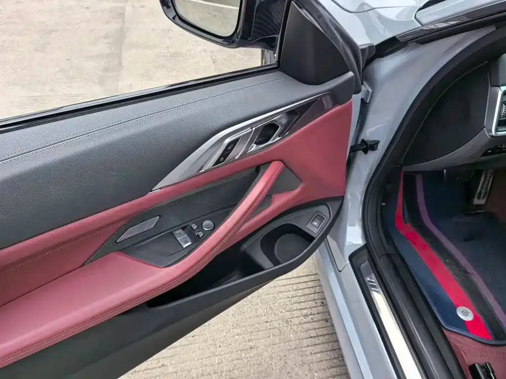 BMW 4 Series 2023 из CN, фото 10