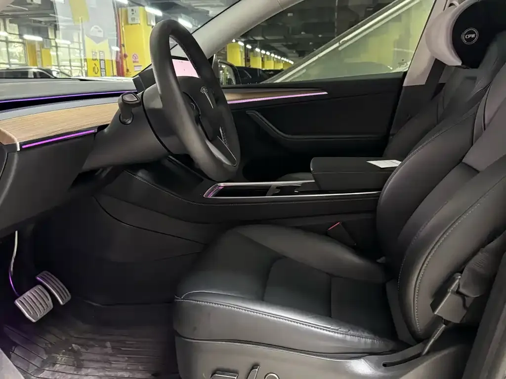 Tesla Model Y — фото 3