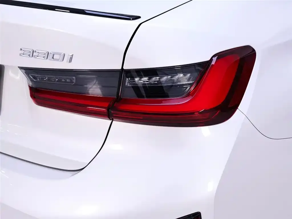 BMW 3 Series 2025 из CN, фото 3