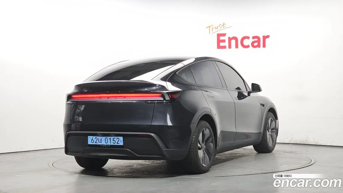 Tesla Model Y 2025 из KR, фото 7