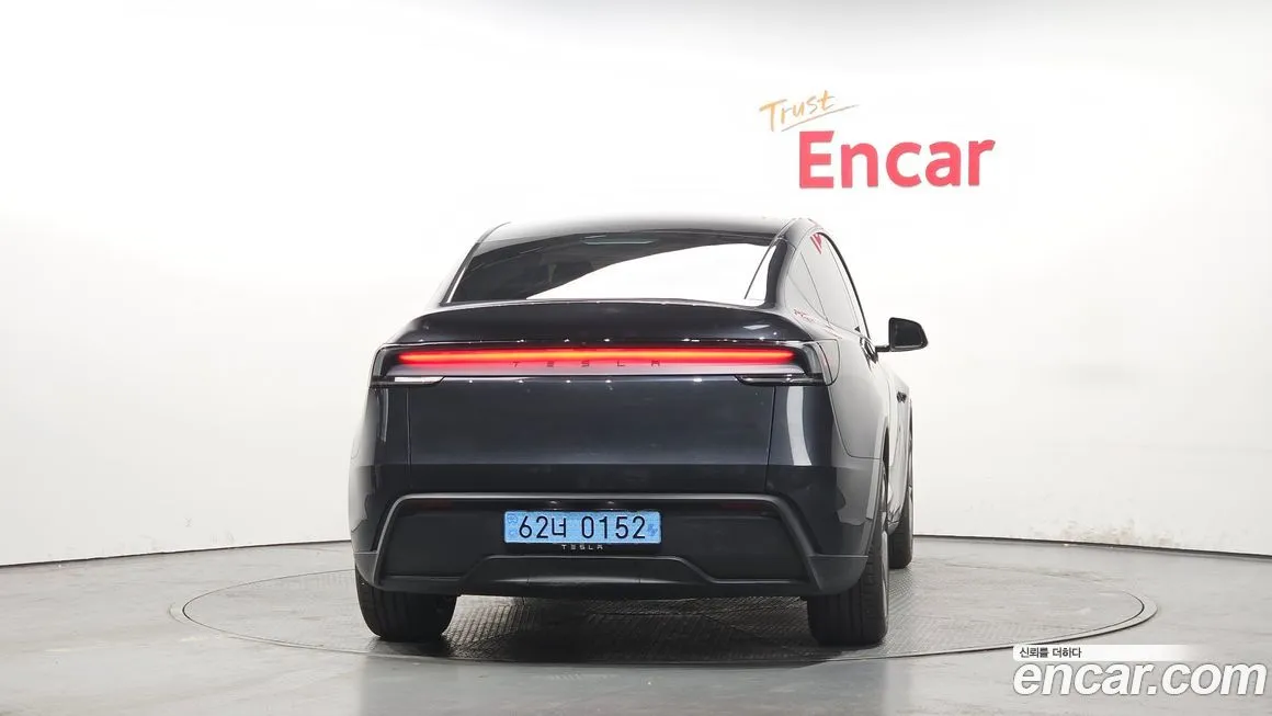 Tesla Model Y 2025 из KR, фото 6