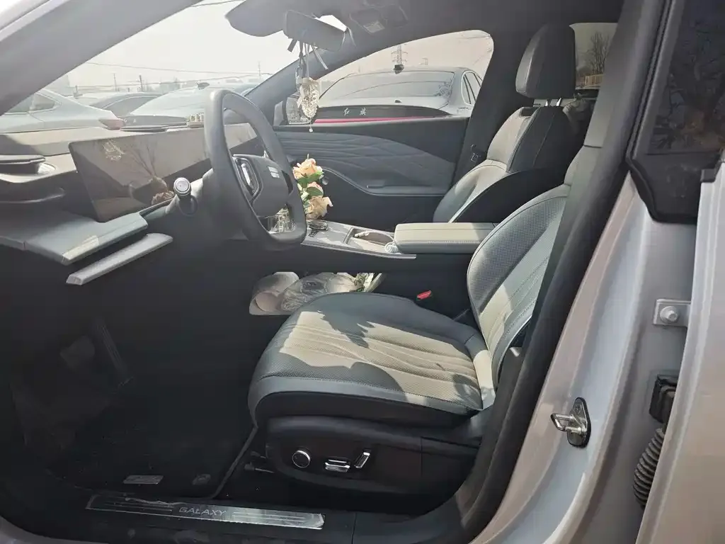 Geely Galaxy E8 2024 из CN, фото 3