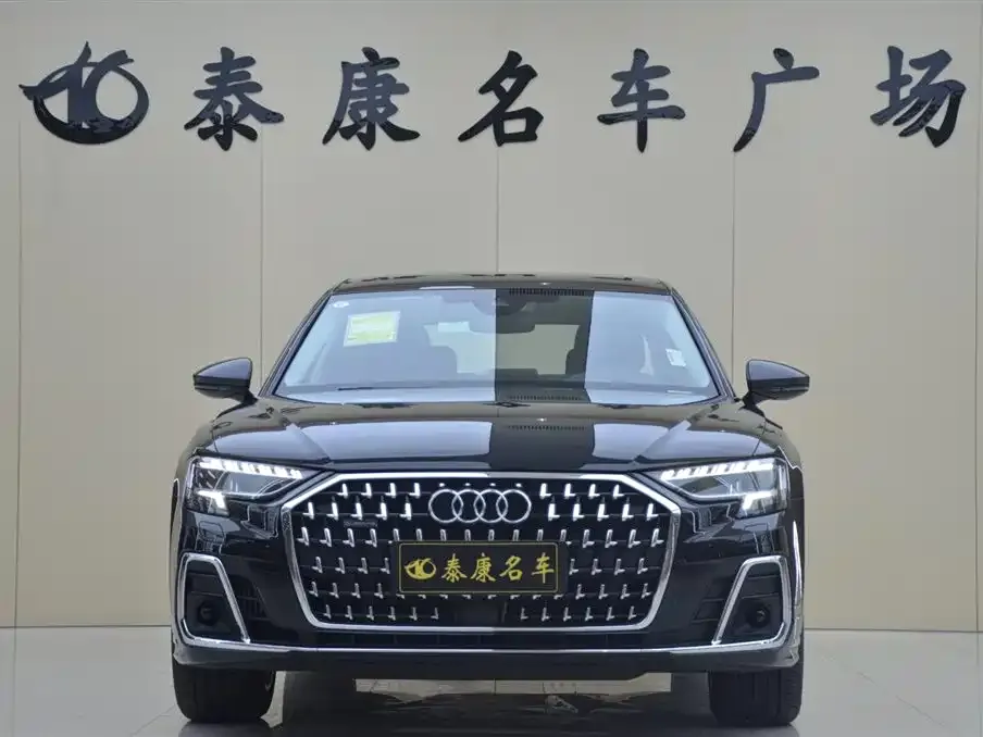 Audi A8 2025 из CN, фото 2