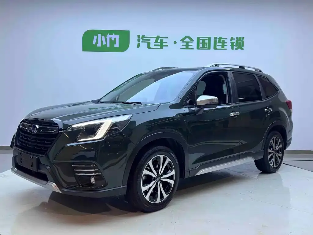 Subaru Forester — фото 1