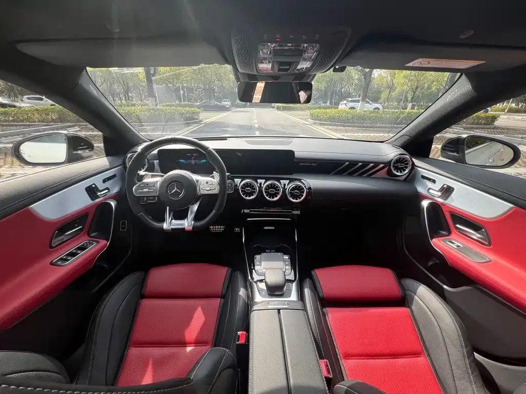 Mercedes-Benz CLA AMG — фото 3
