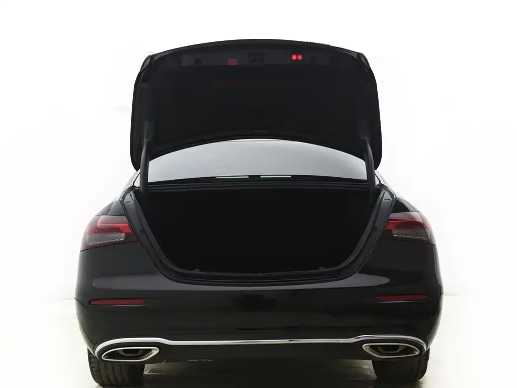 Mercedes-Benz E-Class 2022 из CN, фото 7