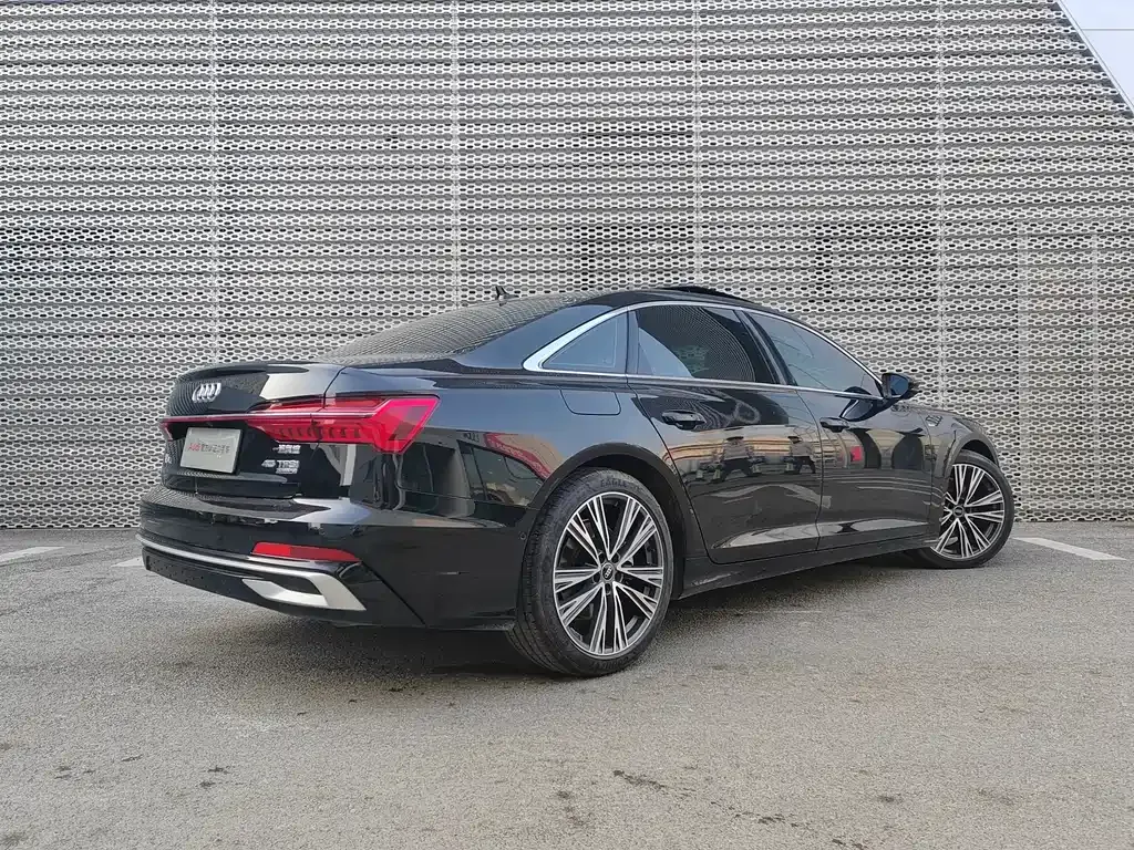 Audi A6L 2024 из CN, фото 7