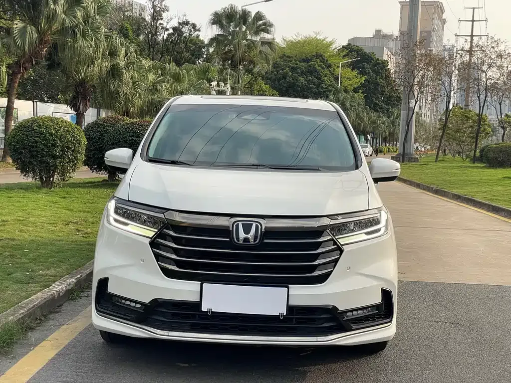 Honda Odyssey 2023 из CN, фото 5
