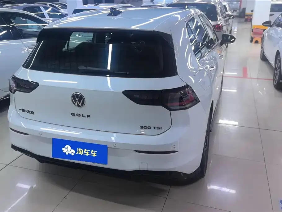 Volkswagen Golf 2025 из CN, фото 6