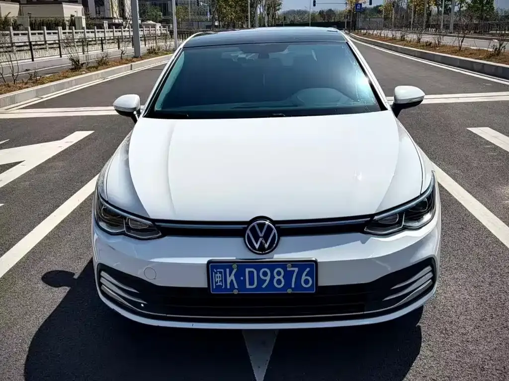 Volkswagen Golf 2022 из CN, фото 6
