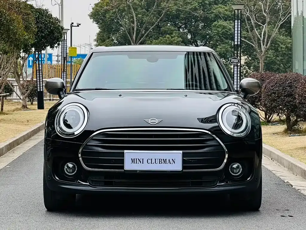 MINI Clubman — фото 9