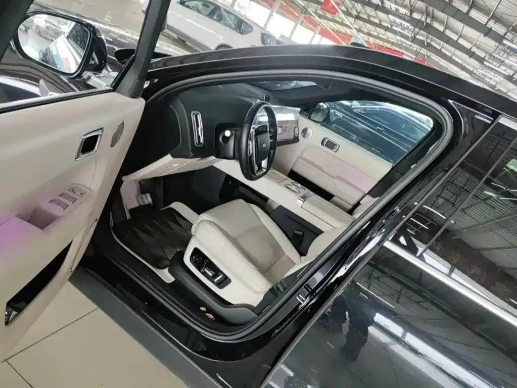 Li Auto L8 2024 из CN, фото 5