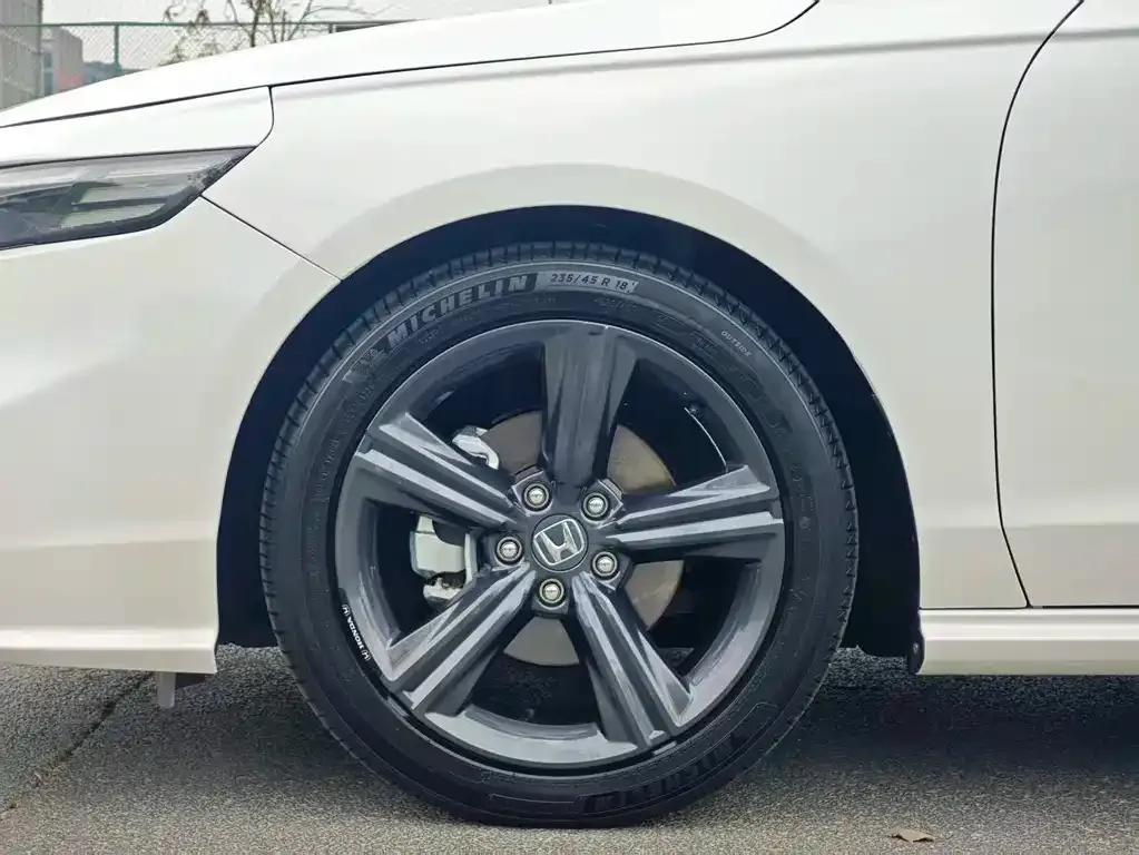 Honda Inspire 2024 из CN, фото 3