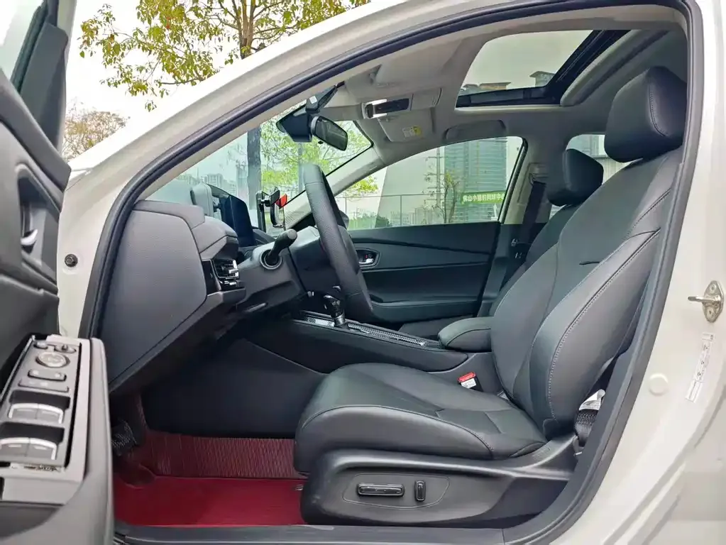 Honda Inspire 2024 из CN, фото 7