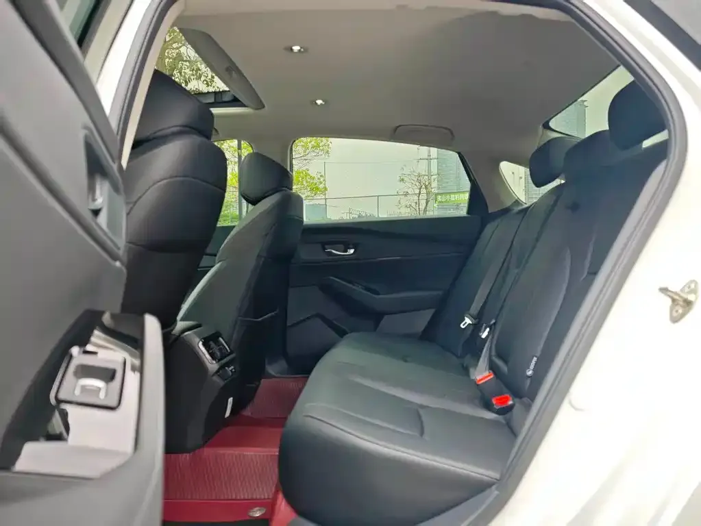 Honda Inspire 2024 из CN, фото 2