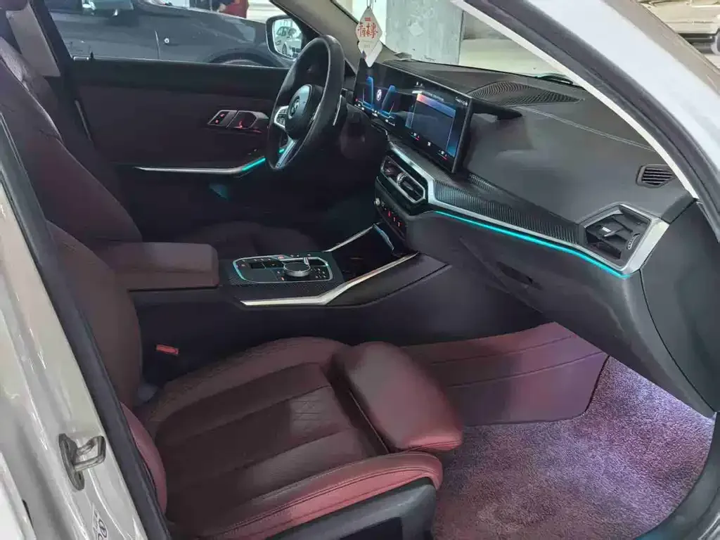 BMW 3 Series 2023 из CN, фото 4