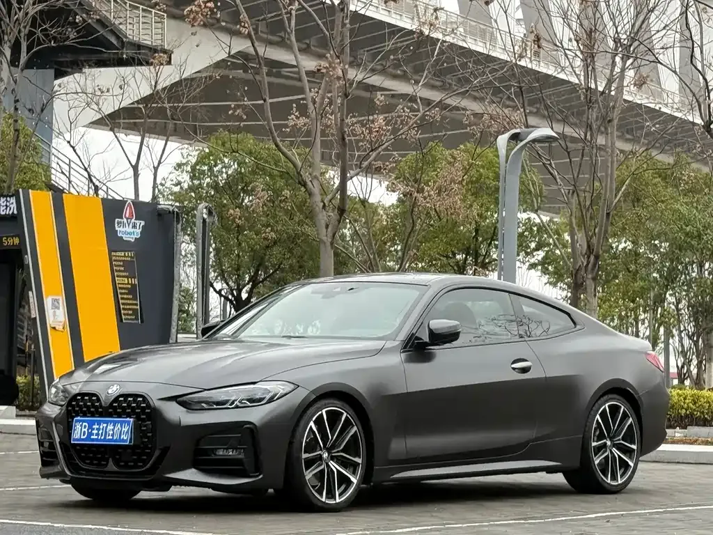 BMW 4 Series — фото 1
