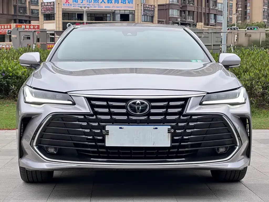 Toyota Avalon 2023 из CN, фото 6