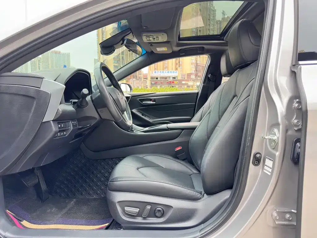 Toyota Avalon 2023 из CN, фото 7