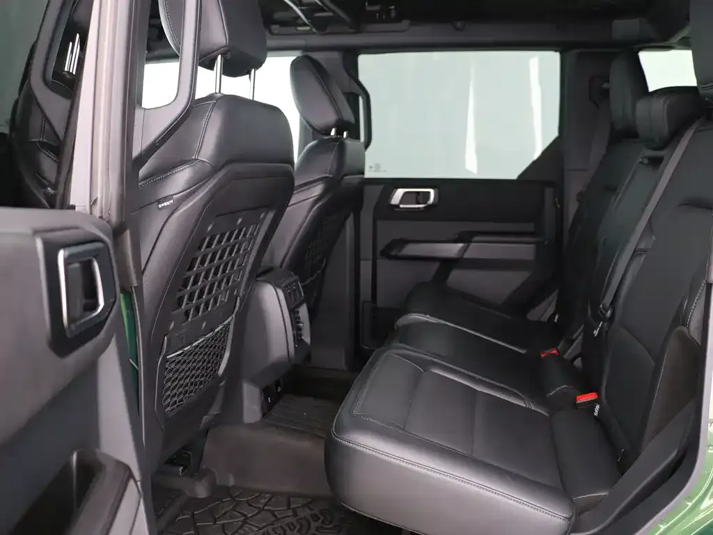 Ford Bronco 2024 из CN, фото 7