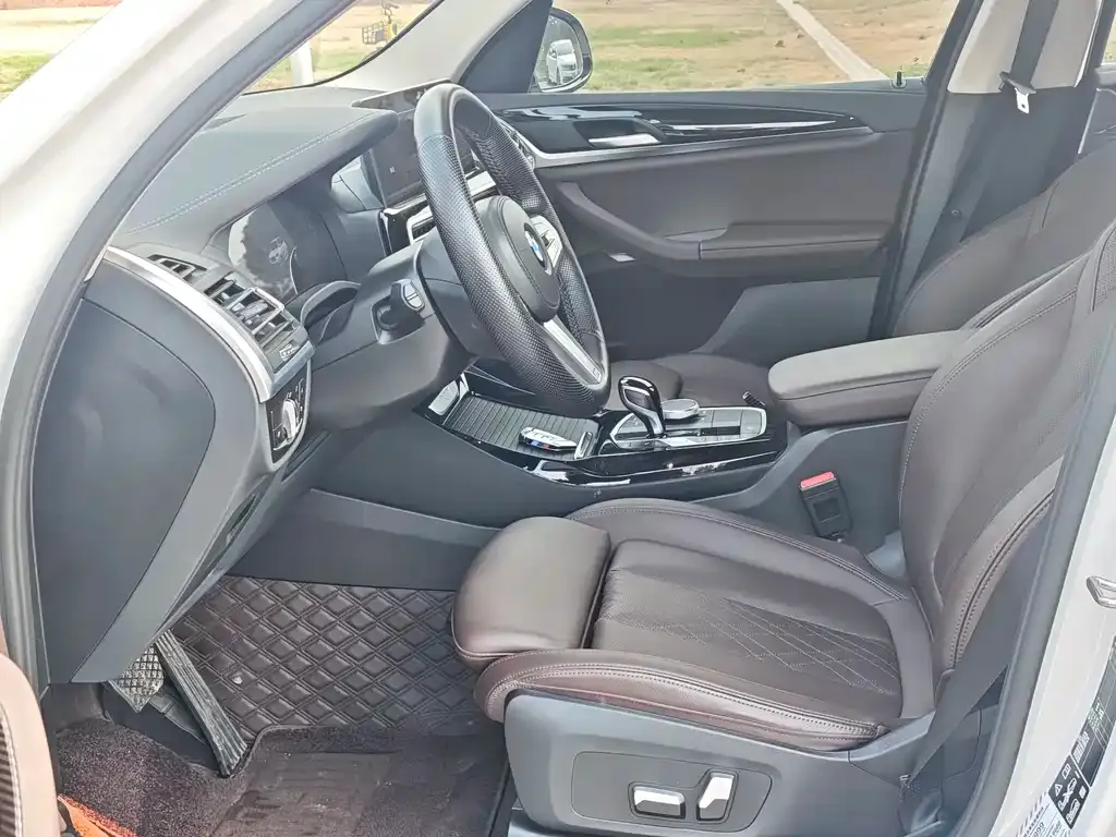 BMW X3 2024 из CN, фото 10