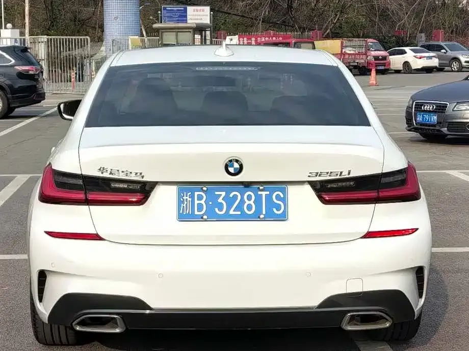 BMW 3 Series 2021 из CN, фото 5
