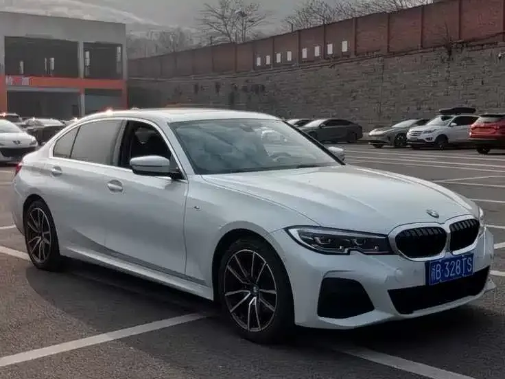 BMW 3 Series 2021 из CN, фото 10