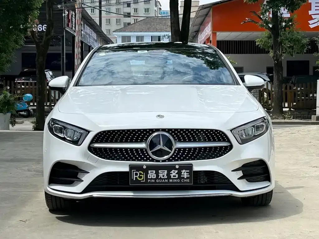 Mercedes-Benz A-Class 2024 из CN, фото 6