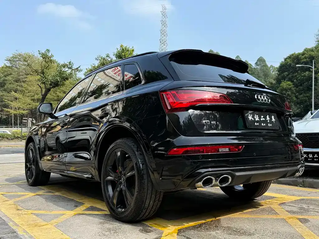 Audi Q5L 2022 из CN, фото 7