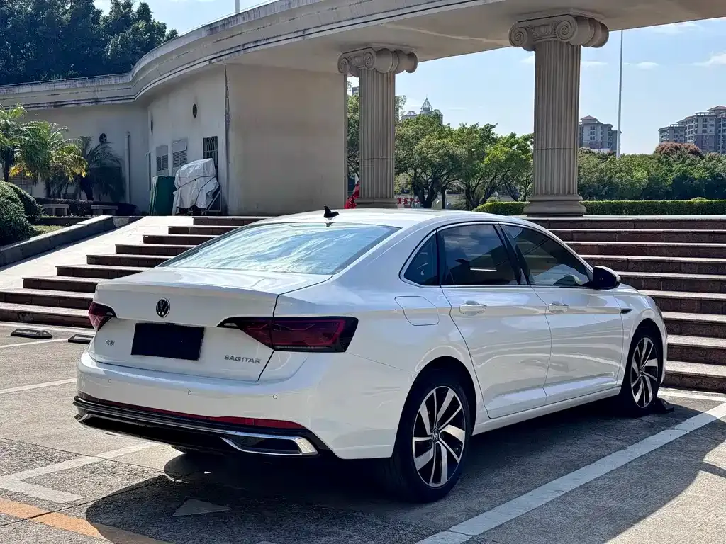 Volkswagen Sagitar 2022 из CN, фото 8